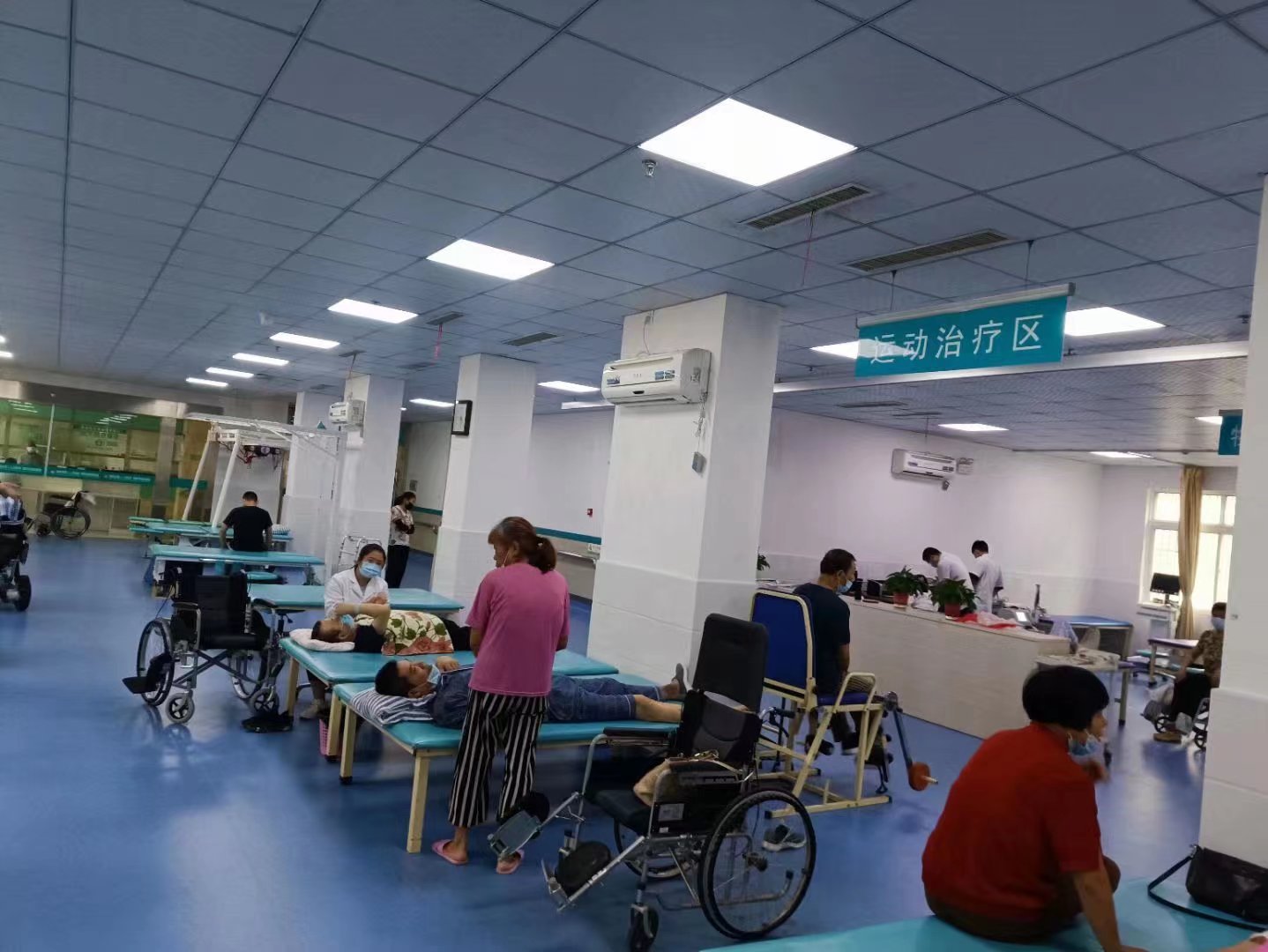 运动治疗厅.jpg
