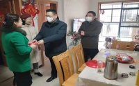 院领导慰问我院支援武汉医疗队员